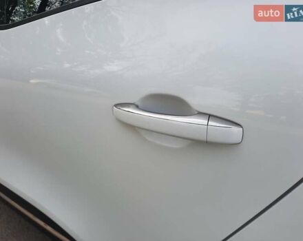 Белый Рено Гранд Сценик, объемом двигателя 1.5 л и пробегом 211 тыс. км за 14800 $, фото 76 на Automoto.ua