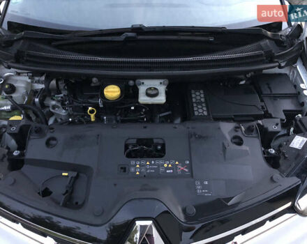 Білий Рено Гранд Сценік, об'ємом двигуна 1.6 л та пробігом 238 тис. км за 12700 $, фото 35 на Automoto.ua