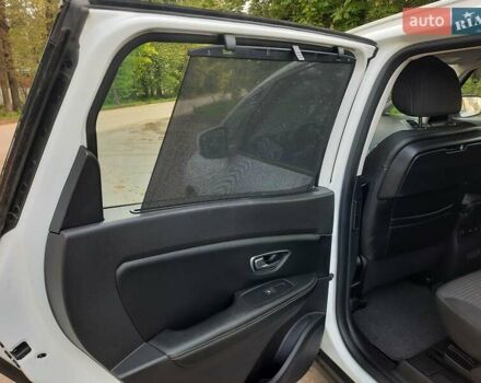 Белый Рено Гранд Сценик, объемом двигателя 1.5 л и пробегом 211 тыс. км за 14800 $, фото 79 на Automoto.ua