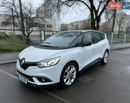 Белый Рено Гранд Сценик, объемом двигателя 1.46 л и пробегом 221 тыс. км за 16500 $, фото 11 на Automoto.ua