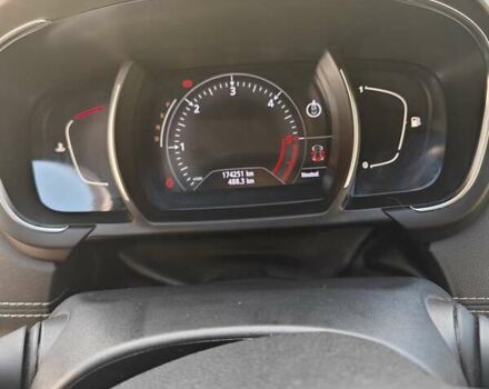 Белый Рено Гранд Сценик, объемом двигателя 1.5 л и пробегом 170 тыс. км за 14503 $, фото 7 на Automoto.ua