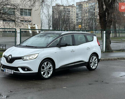 Белый Рено Гранд Сценик, объемом двигателя 1.46 л и пробегом 221 тыс. км за 16500 $, фото 4 на Automoto.ua