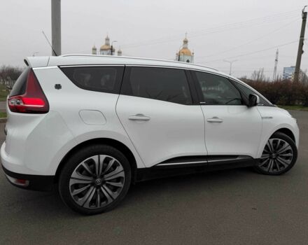 Белый Рено Гранд Сценик, объемом двигателя 1.7 л и пробегом 230 тыс. км за 16800 $, фото 9 на Automoto.ua