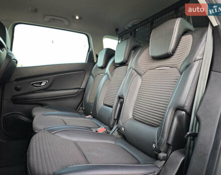 Белый Рено Гранд Сценик, объемом двигателя 1.7 л и пробегом 170 тыс. км за 17999 $, фото 45 на Automoto.ua