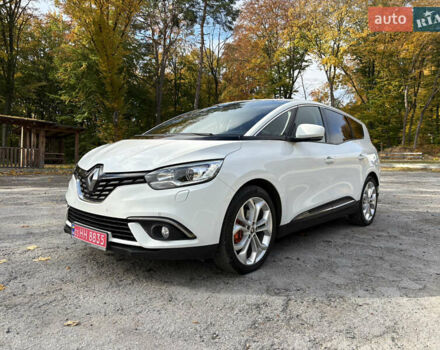 Белый Рено Гранд Сценик, объемом двигателя 1.7 л и пробегом 199 тыс. км за 15600 $, фото 6 на Automoto.ua