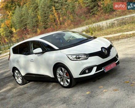 Белый Рено Гранд Сценик, объемом двигателя 1.7 л и пробегом 199 тыс. км за 15550 $, фото 69 на Automoto.ua