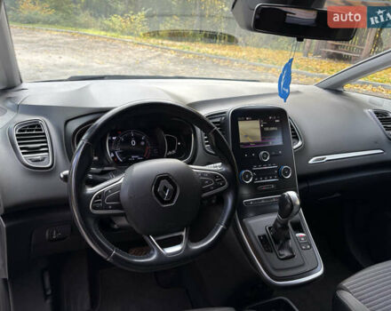 Белый Рено Гранд Сценик, объемом двигателя 1.7 л и пробегом 199 тыс. км за 15600 $, фото 33 на Automoto.ua