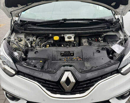 Белый Рено Гранд Сценик, объемом двигателя 0 л и пробегом 159 тыс. км за 15800 $, фото 21 на Automoto.ua