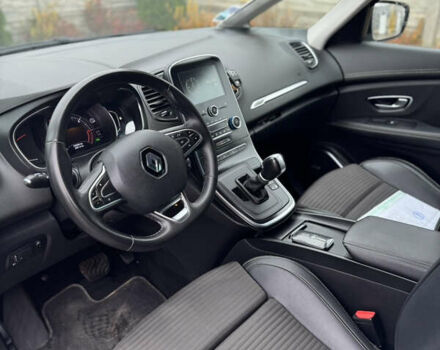 Белый Рено Гранд Сценик, объемом двигателя 0 л и пробегом 159 тыс. км за 15800 $, фото 4 на Automoto.ua