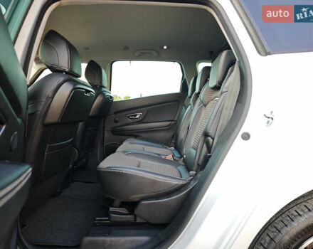 Белый Рено Гранд Сценик, объемом двигателя 1.7 л и пробегом 170 тыс. км за 17999 $, фото 44 на Automoto.ua