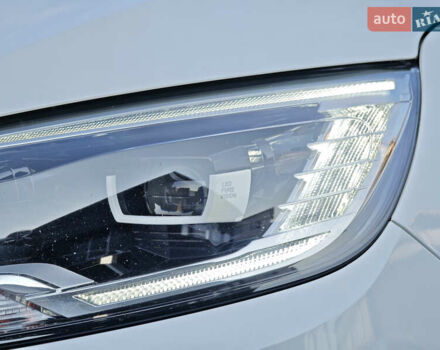 Белый Рено Гранд Сценик, объемом двигателя 1.7 л и пробегом 170 тыс. км за 17999 $, фото 13 на Automoto.ua