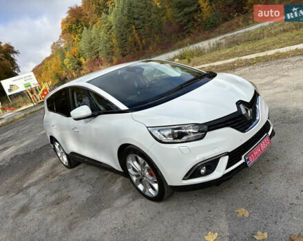 Белый Рено Гранд Сценик, объемом двигателя 1.7 л и пробегом 199 тыс. км за 15600 $, фото 15 на Automoto.ua