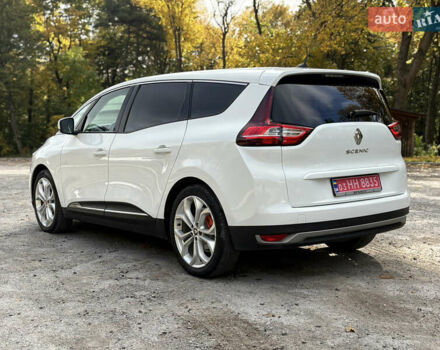 Белый Рено Гранд Сценик, объемом двигателя 1.7 л и пробегом 199 тыс. км за 15550 $, фото 5 на Automoto.ua