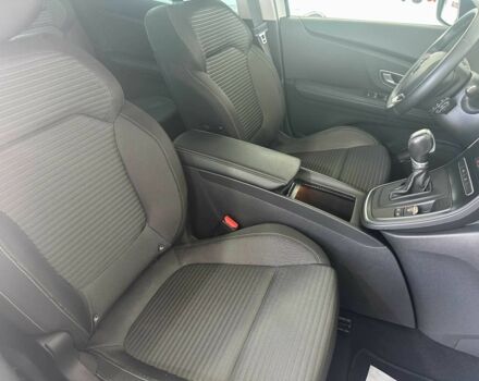 Белый Рено Гранд Сценик, объемом двигателя 1.7 л и пробегом 196 тыс. км за 16450 $, фото 12 на Automoto.ua