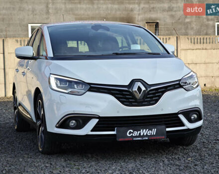 Белый Рено Гранд Сценик, объемом двигателя 1.7 л и пробегом 170 тыс. км за 17999 $, фото 1 на Automoto.ua