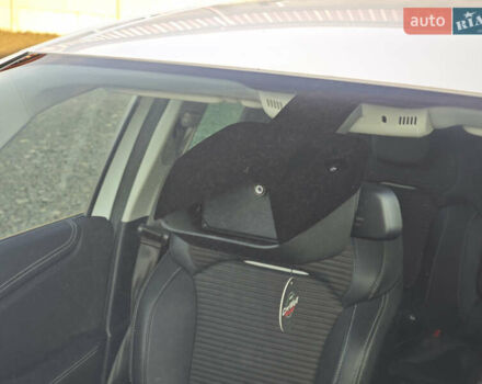 Белый Рено Гранд Сценик, объемом двигателя 1.7 л и пробегом 170 тыс. км за 17999 $, фото 15 на Automoto.ua