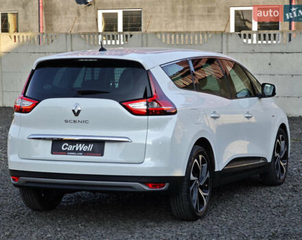 Белый Рено Гранд Сценик, объемом двигателя 1.7 л и пробегом 170 тыс. км за 17999 $, фото 6 на Automoto.ua