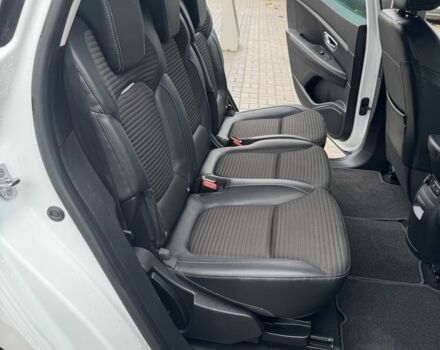 Белый Рено Гранд Сценик, объемом двигателя 1.7 л и пробегом 159 тыс. км за 15800 $, фото 11 на Automoto.ua