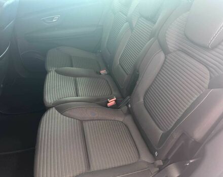 Белый Рено Гранд Сценик, объемом двигателя 1.7 л и пробегом 196 тыс. км за 16450 $, фото 17 на Automoto.ua