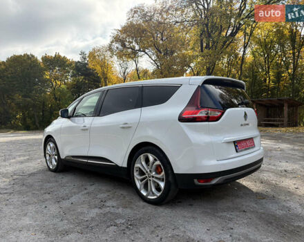 Белый Рено Гранд Сценик, объемом двигателя 1.7 л и пробегом 199 тыс. км за 15550 $, фото 12 на Automoto.ua