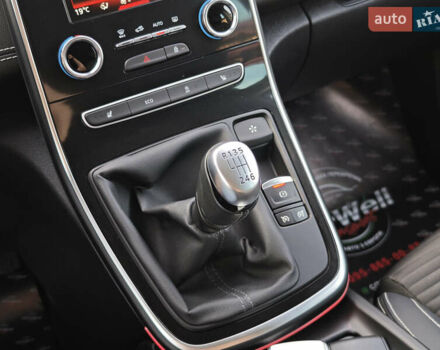 Белый Рено Гранд Сценик, объемом двигателя 1.7 л и пробегом 170 тыс. км за 17999 $, фото 40 на Automoto.ua