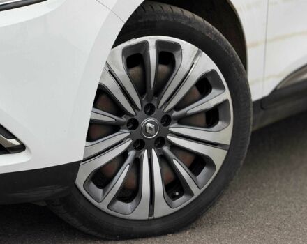 Белый Рено Гранд Сценик, объемом двигателя 1.7 л и пробегом 230 тыс. км за 16800 $, фото 4 на Automoto.ua