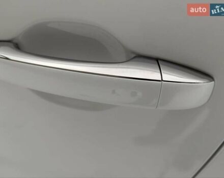 Белый Рено Гранд Сценик, объемом двигателя 1.7 л и пробегом 111 тыс. км за 16100 $, фото 15 на Automoto.ua