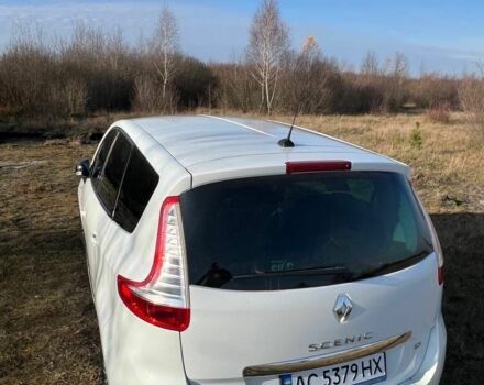 Білий Рено Гранд Сценік, об'ємом двигуна 1.6 л та пробігом 182 тис. км за 9100 $, фото 2 на Automoto.ua