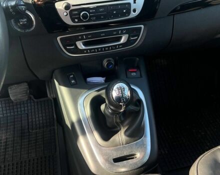 Білий Рено Гранд Сценік, об'ємом двигуна 1.6 л та пробігом 182 тис. км за 9100 $, фото 6 на Automoto.ua