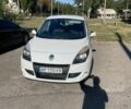 Белый Рено Гранд Сценик, объемом двигателя 1.5 л и пробегом 250 тыс. км за 7200 $, фото 7 на Automoto.ua
