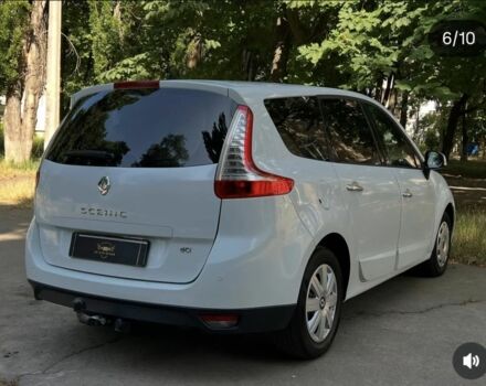 Белый Рено Гранд Сценик, объемом двигателя 1.5 л и пробегом 290 тыс. км за 6499 $, фото 7 на Automoto.ua