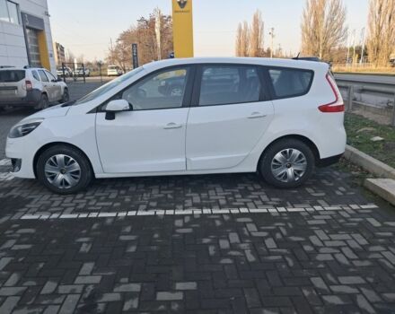 Белый Рено Гранд Сценик, объемом двигателя 1.6 л и пробегом 171 тыс. км за 8150 $, фото 2 на Automoto.ua