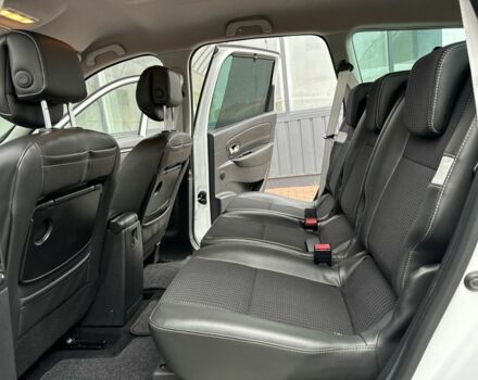 Білий Рено Гранд Сценік, об'ємом двигуна 1.6 л та пробігом 207 тис. км за 9450 $, фото 16 на Automoto.ua