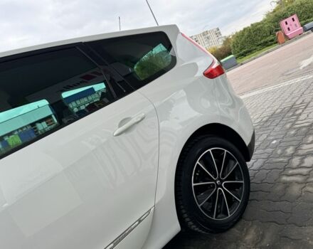 Білий Рено Гранд Сценік, об'ємом двигуна 1.6 л та пробігом 207 тис. км за 9450 $, фото 7 на Automoto.ua