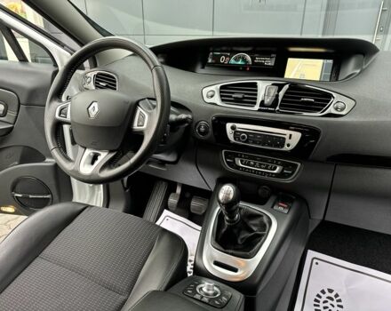 Білий Рено Гранд Сценік, об'ємом двигуна 1.6 л та пробігом 207 тис. км за 9450 $, фото 19 на Automoto.ua