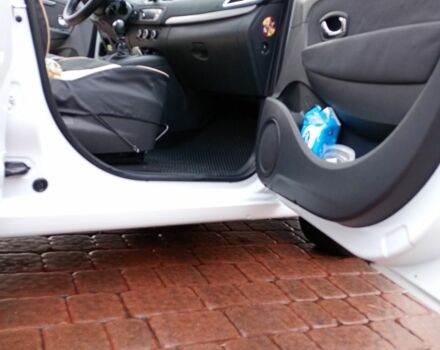 Белый Рено Гранд Сценик, объемом двигателя 1.5 л и пробегом 175 тыс. км за 8200 $, фото 7 на Automoto.ua