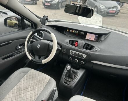 Белый Рено Гранд Сценик, объемом двигателя 1.5 л и пробегом 287 тыс. км за 8500 $, фото 7 на Automoto.ua
