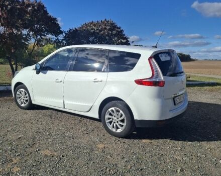 Белый Рено Гранд Сценик, объемом двигателя 1.5 л и пробегом 214 тыс. км за 8500 $, фото 1 на Automoto.ua