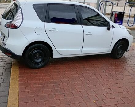 Белый Рено Гранд Сценик, объемом двигателя 1.5 л и пробегом 175 тыс. км за 8200 $, фото 1 на Automoto.ua