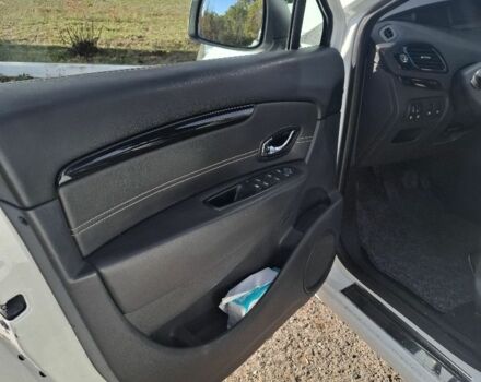 Белый Рено Гранд Сценик, объемом двигателя 1.5 л и пробегом 214 тыс. км за 8500 $, фото 7 на Automoto.ua