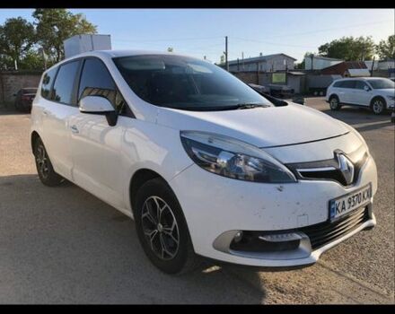 Белый Рено Гранд Сценик, объемом двигателя 1.5 л и пробегом 287 тыс. км за 8500 $, фото 1 на Automoto.ua