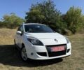 Белый Рено Гранд Сценик, объемом двигателя 1.6 л и пробегом 230 тыс. км за 6800 $, фото 1 на Automoto.ua