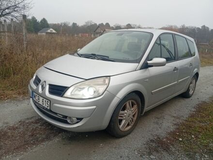 Белый Рено Гранд Сценик, объемом двигателя 0 л и пробегом 280 тыс. км за 2350 $, фото 1 на Automoto.ua