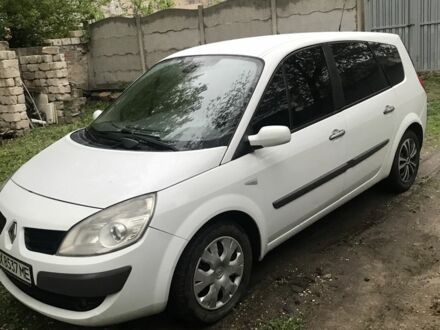 Рено Гранд Сценик 2007 в Харькове на Automoto.ua Белый Рено Гранд Сценик, объемом двигателя 1.6 л и пробегом 500 тыс. км за 5000 $, фото 1 на Automoto.ua