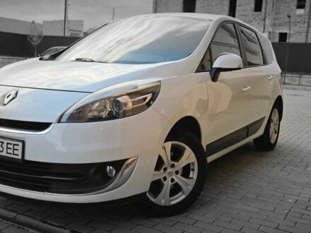 Білий Рено Гранд Сценік, об'ємом двигуна 1.5 л та пробігом 259 тис. км за 7300 $, фото 1 на Automoto.ua