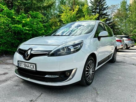 Рено Гранд Сценик 2012 в Житомире на Automoto.ua Белый Рено Гранд Сценик, объемом двигателя 1.5 л и пробегом 241 тыс. км за 7750 $, фото 1 на Automoto.ua