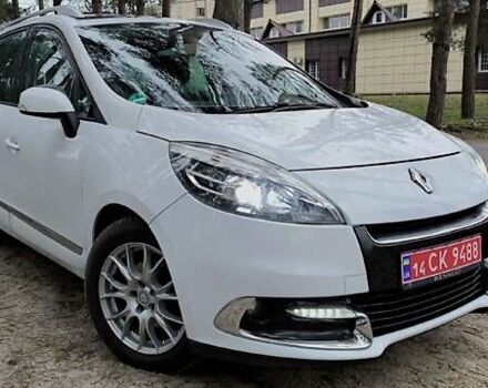 Білий Рено Гранд Сценік, об'ємом двигуна 1.5 л та пробігом 212 тис. км за 9350 $, фото 1 на Automoto.ua