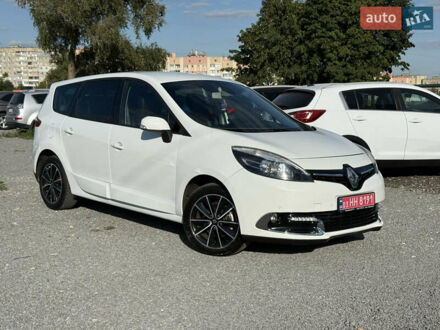 Белый Рено Гранд Сценик, объемом двигателя 1.6 л и пробегом 205 тыс. км за 9999 $, фото 1 на Automoto.ua