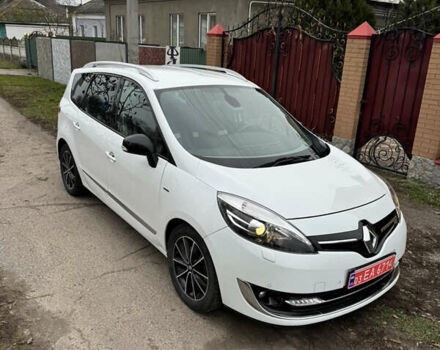 Белый Рено Гранд Сценик, объемом двигателя 1.6 л и пробегом 162 тыс. км за 10500 $, фото 1 на Automoto.ua