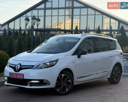 Білий Рено Гранд Сценік, об'ємом двигуна 1.6 л та пробігом 179 тис. км за 10950 $, фото 1 на Automoto.ua